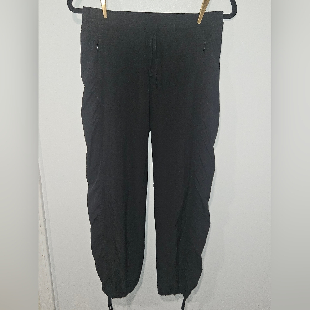 ATHLETA Black Athletic Joggers With Drawstring Cuffs Womens Size 2P